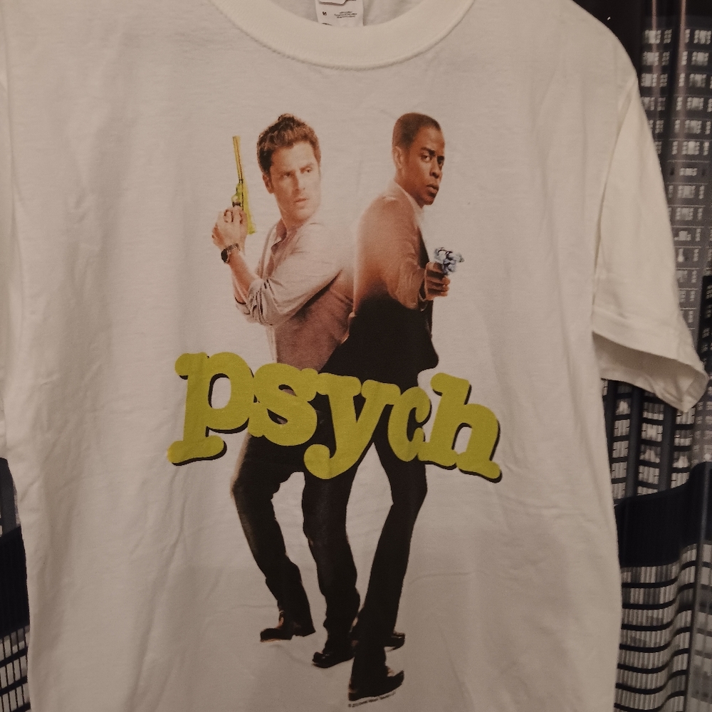 Psych T-shirt (2010) Brand-new